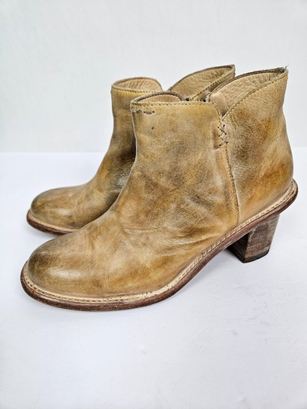 BED | STU Sonic Cobbler Series Distressed Tan Leather Ankle Boot 6 - Picture 7 of 13